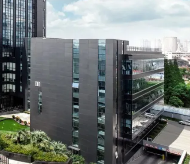 杭州余杭粤玖贸易商行行业观察：日用百货批发市场供应链数字化升级趋势解读